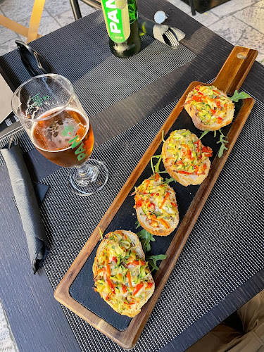 Zalogaji uz pivo